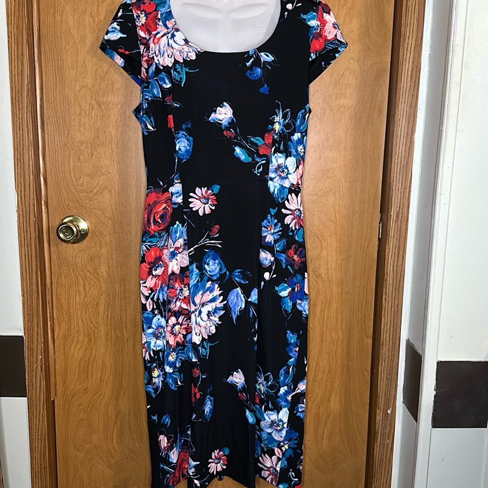 Betsy Johnson dress 12, Black Floral